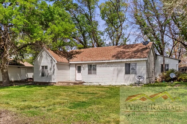 Photo - 421 E 2625 N