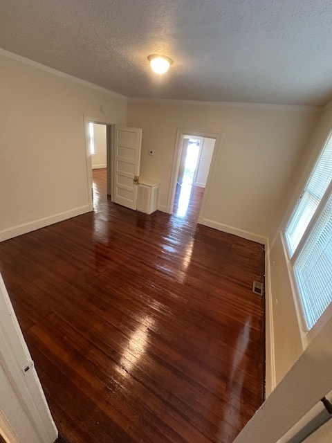 121 Hamlin Ave