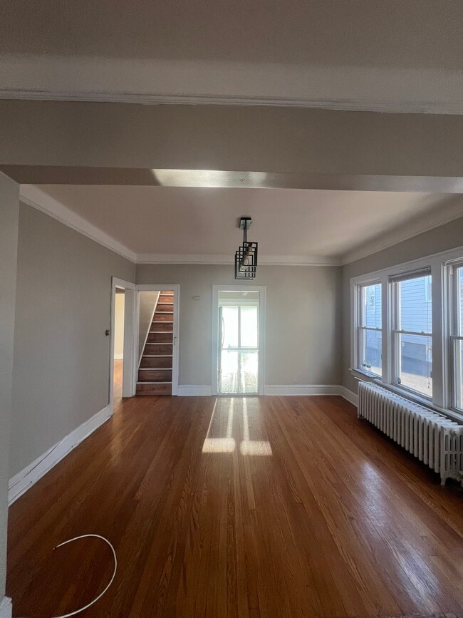 Photo - 131 Clermont St