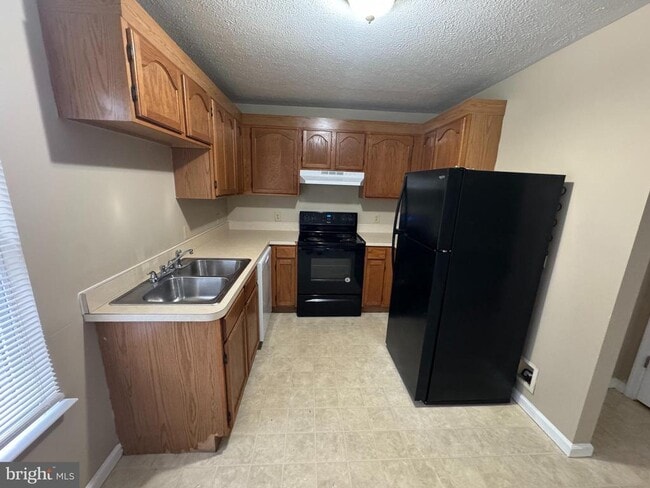 Photo - 544 Allston Cir