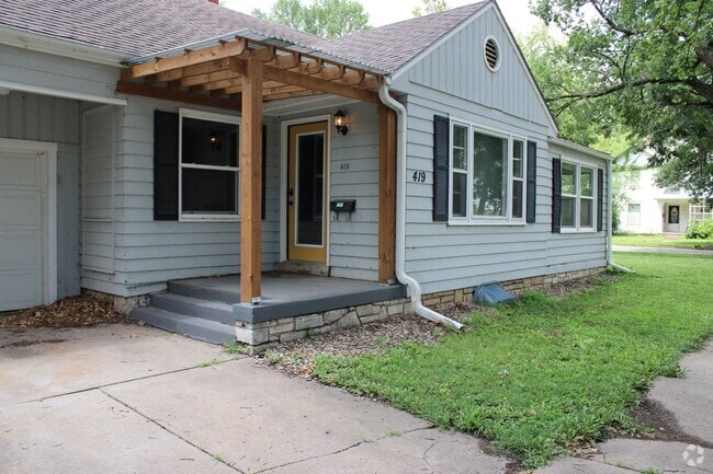 Building Photo - Eighth 419 N. Unit Eighth 419 N. #1 Main Rental
