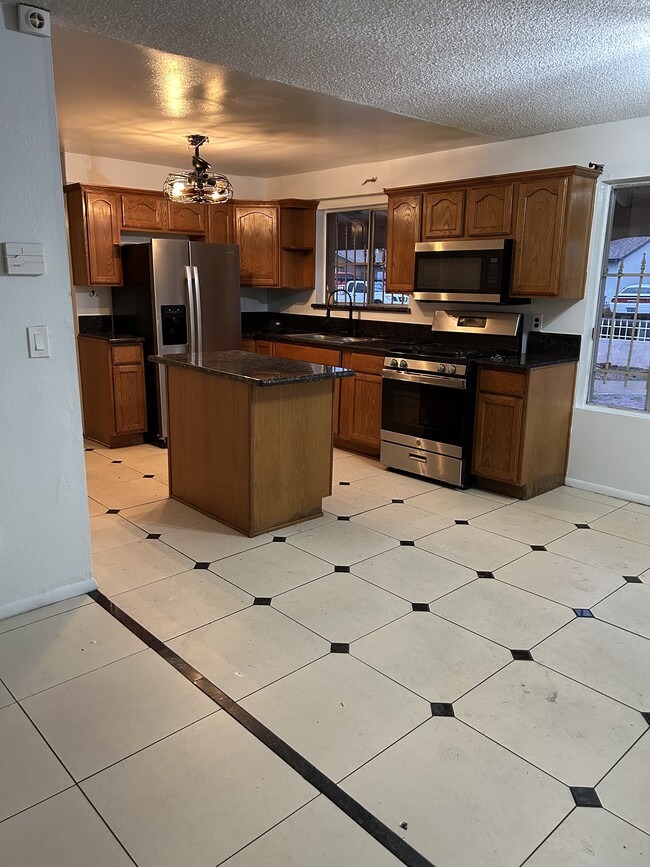 Photo - 2054 N 53rd Ave