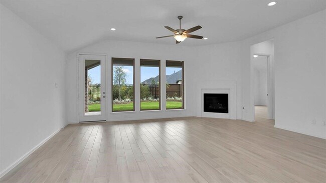 Photo - 2910 Starling Dr
