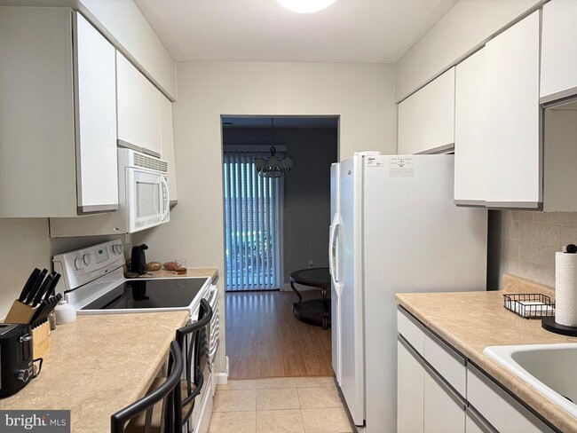 Photo - 304B Cypress Point Cir