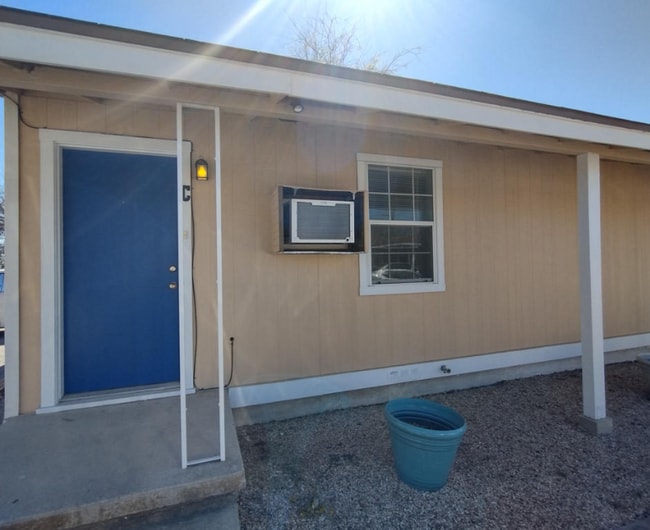 Building Photo - 1204 Bundrant Dr Rental