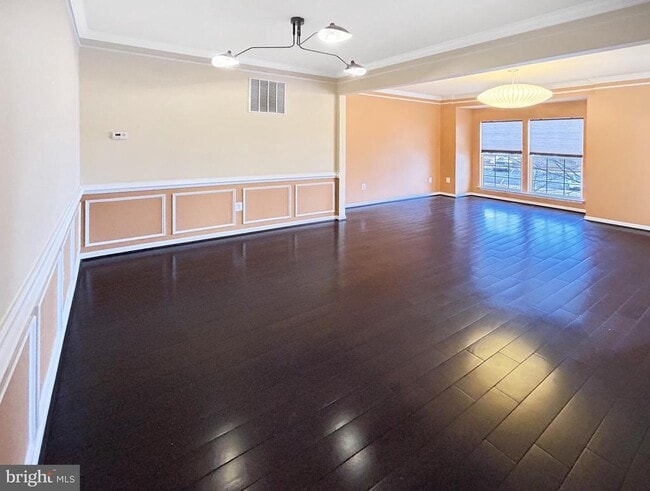 Photo - 44259 Huron Terrace