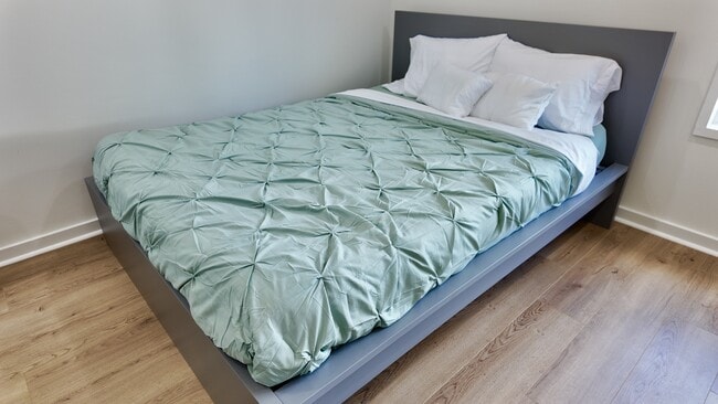 Photo - 2017 Oaklawn Ave