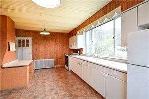 Photo - 2520 State Ave