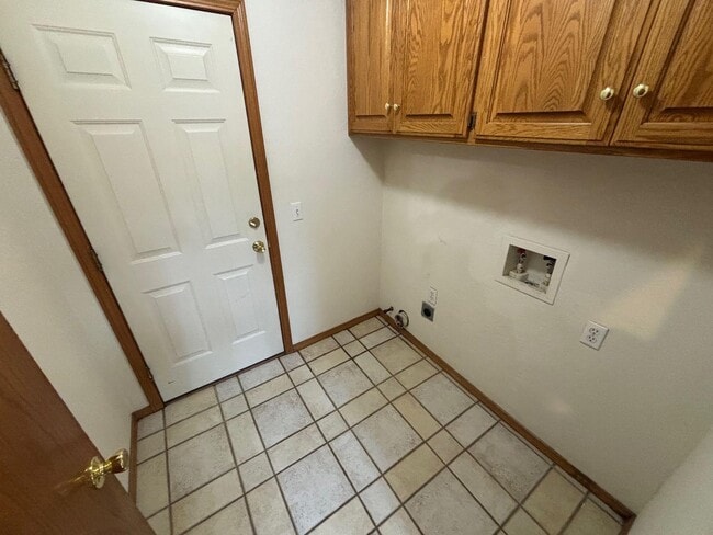Photo - 2207 N Burdick St