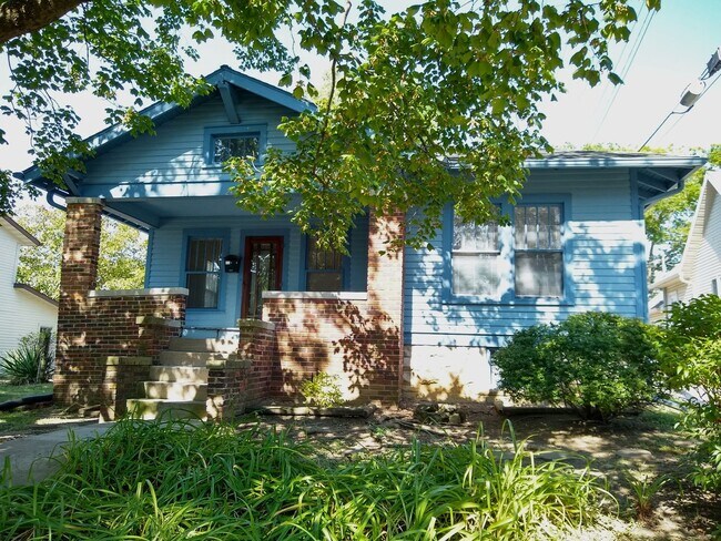 211 N Grant St Unit B