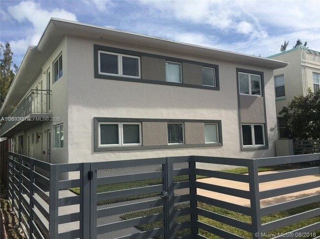 Building Photo - 1035 Euclid Ave Unit 17