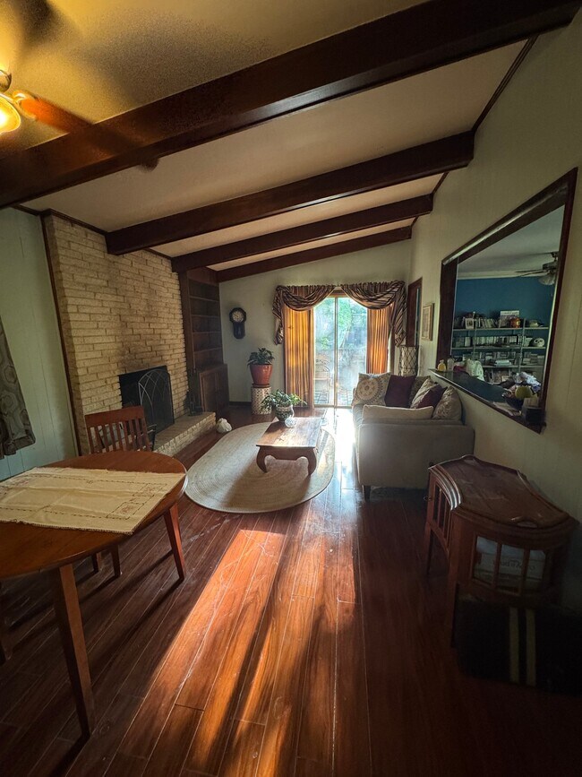 Photo - 2906 Branchwood Dr