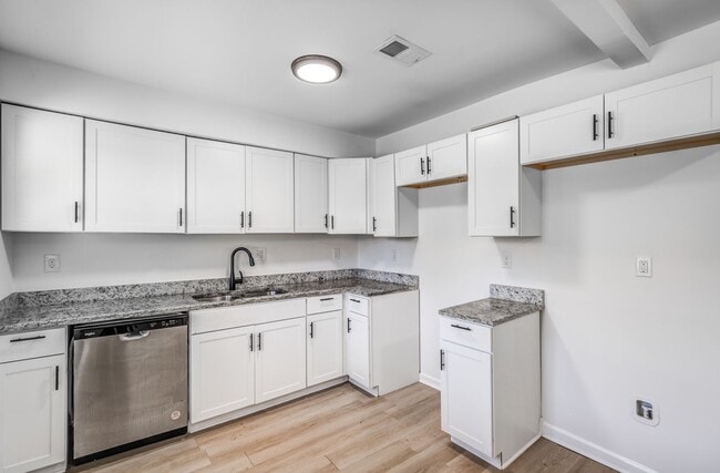 Photo - 774 Frayser Dr