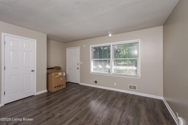 Photo - 3804 Breckenridge Ln