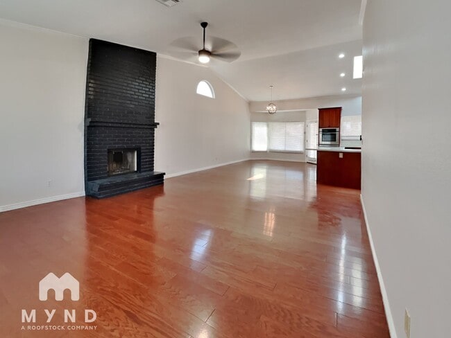 Photo - 5623 E Grandview Rd
