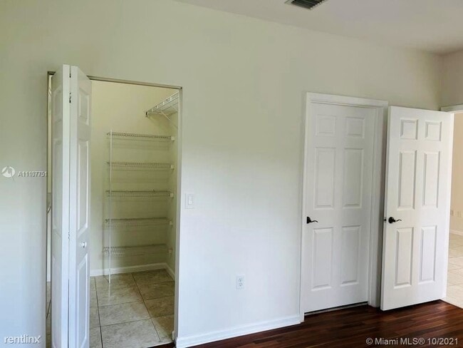 Photo - 2 br, 2 bath Condo - 4400 SW 160th Ave 440...
