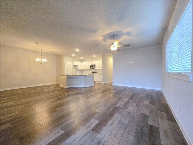 Photo - 9753 Grosbeak Ln