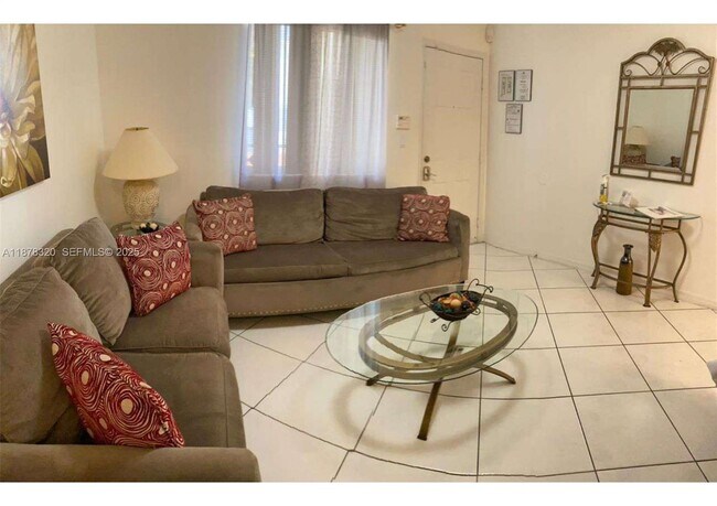 Building Photo - 12605 SW 91st St Unit 208