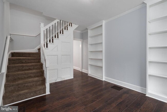 Photo - 156 Mercer St
