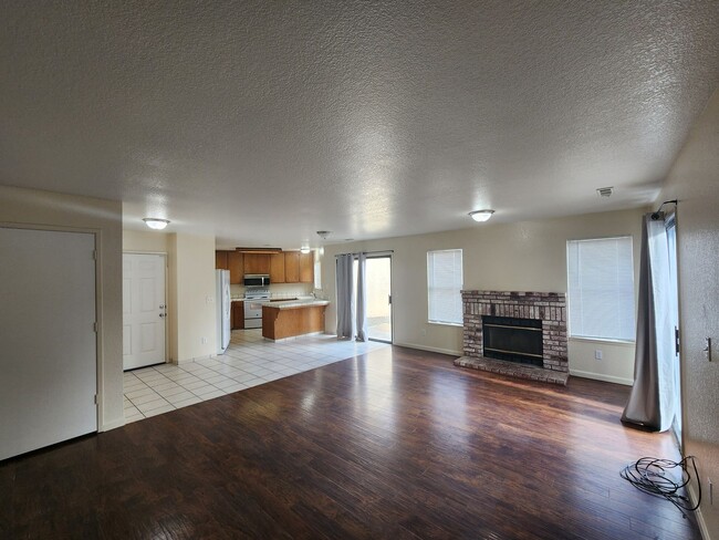 Photo - 3621-3625 La Mancha Pl Townhome