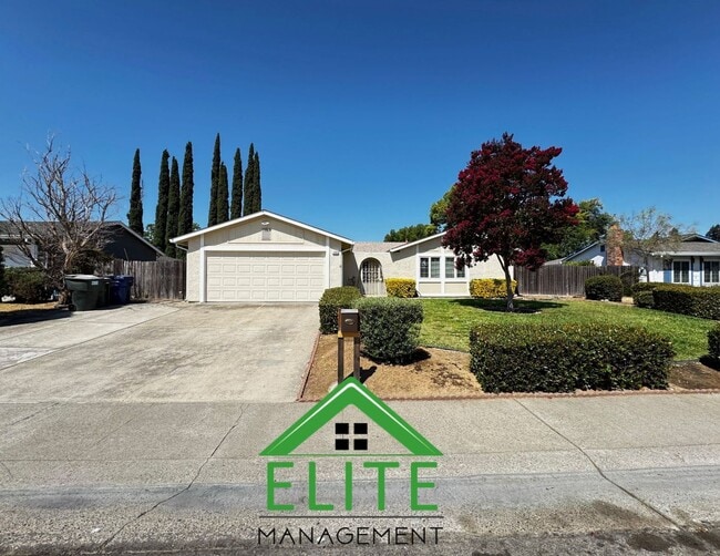 Building Photo - Charming 3?Bed/2?Bath Rosemont Ranch — Mod... Rental