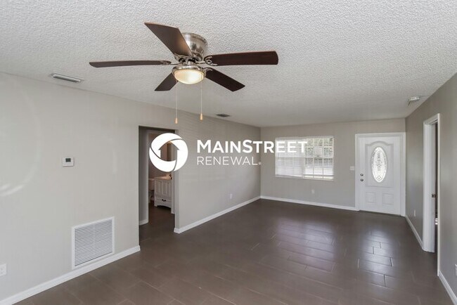 Photo - 3 Bedroom Pet-Friendly Home in PALM BAY, FL with Main Street Renewal
