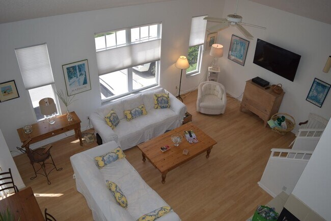 Photo - 301 Mainsail Cir Unidad 301