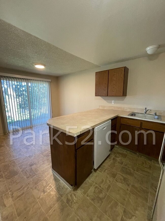Photo - Lower Level - 2 Bed 1 Bath Apartment in Orchard Park Estates Unit #B