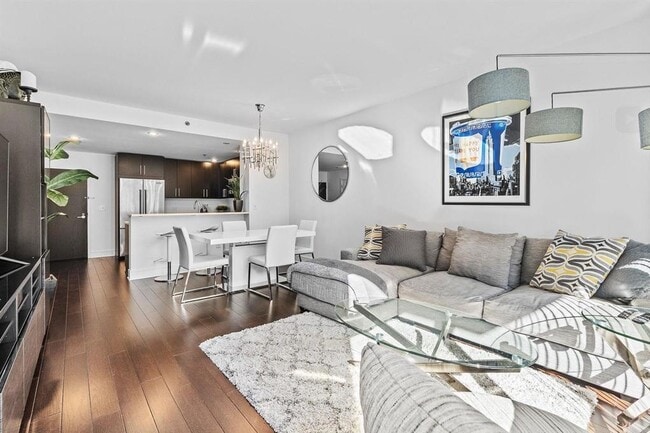 Photo - 1100 Maxwell Ln Unit 418