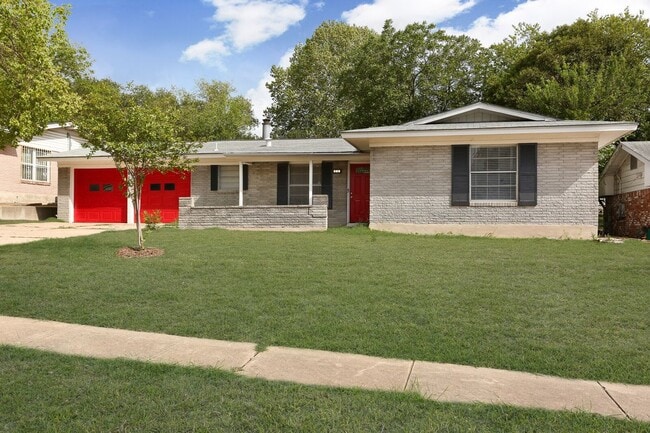 Photo - 619 Northstar Dr