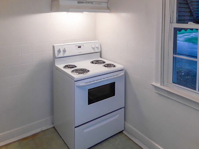 Photo - 95 Slagle Ave