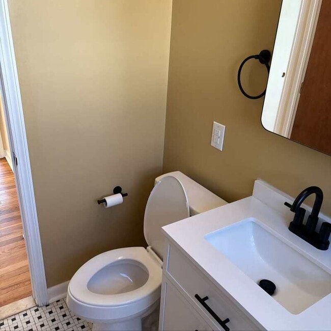 Photo - 4481 Westpoint St