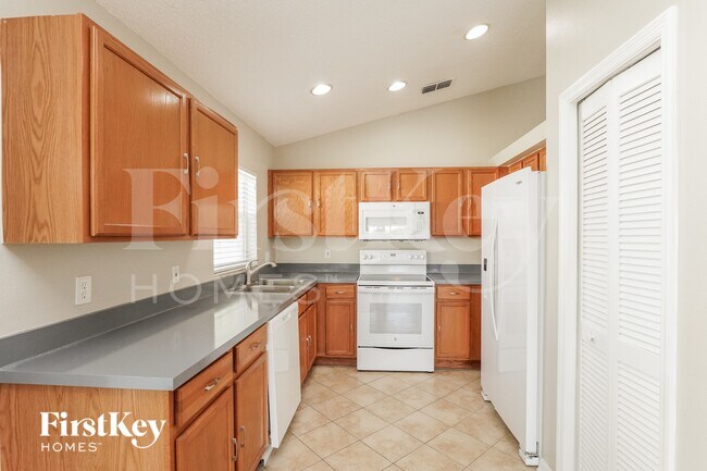 2909 Cool Breeze Cir