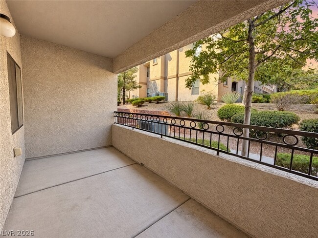8250 N Grand Canyon Dr Unit 1090