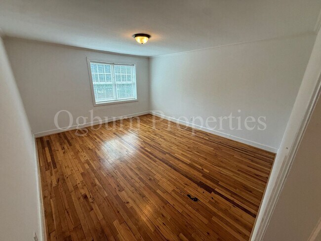 Photo - 841-841 Reynolda Rd NW Unit 3