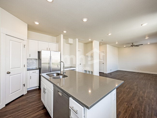 Photo - 7608 Mardale Ln