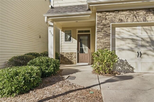 Photo - 513 Broughton Dr