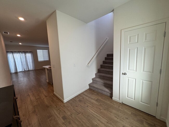 Photo - Lovely Home for rent in Visalia, Ca