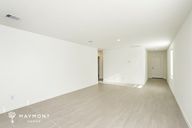 Photo - 3057 Fantasy Ter Dr