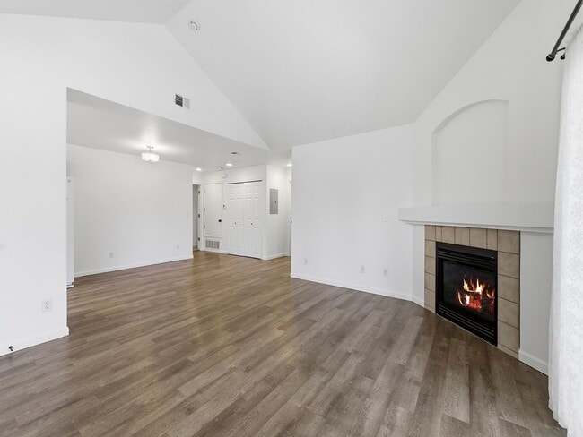 Photo - 5225 White Willow Dr