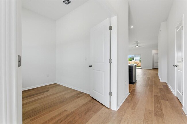 Photo - 183 Glocken Ln