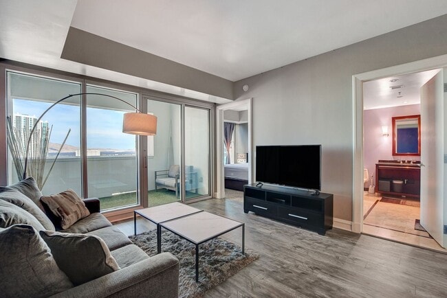 Building Photo - Sky Las Vegas 1205- Stunning Fully Furnish...