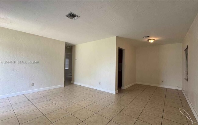 Photo - 1320 NW 87th St