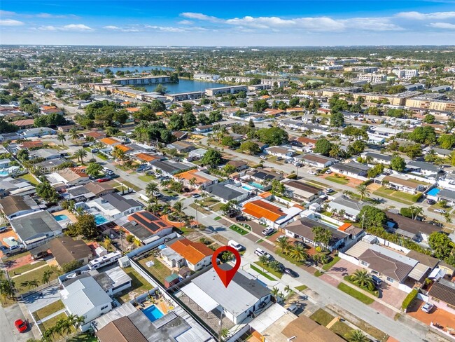 Photo - 864 W 69th Pl