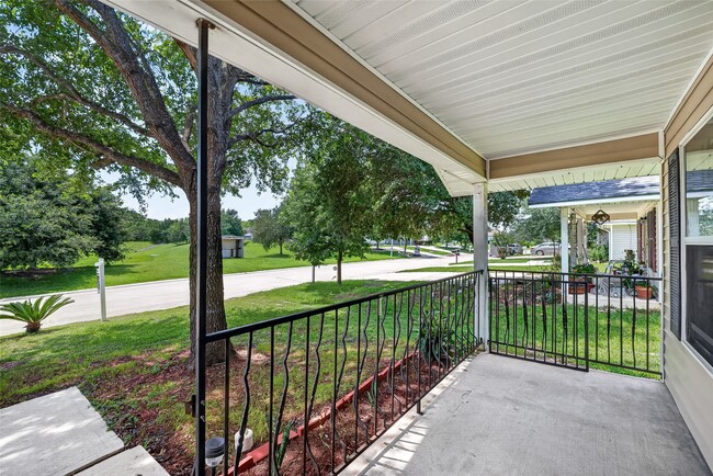 Photo - 11411 Roandale Dr