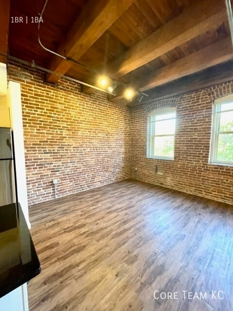 Photo - 204 Walnut St Unit 403