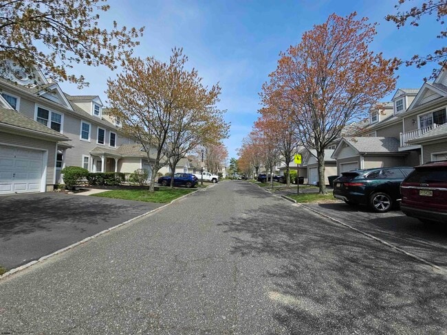 Photo - 2 Anchorage Ct