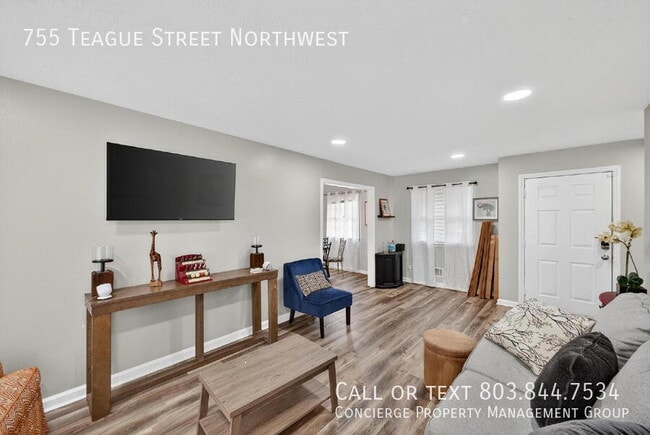 Photo - 755 Teague St NW
