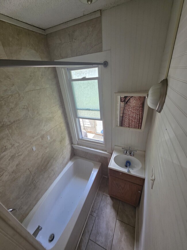 Photo - 364 Glenwood Ave Unit 366