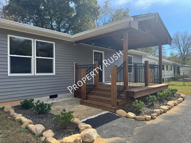 Photo - 8430 Springfield Rd